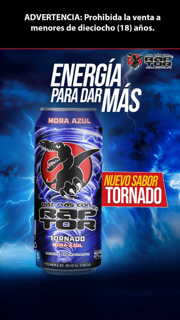 Lata de Raptor Tornado Mora Azul 473ml, bebida energizante con fondo de relámpagos azules y texto "Energía para dar más"
