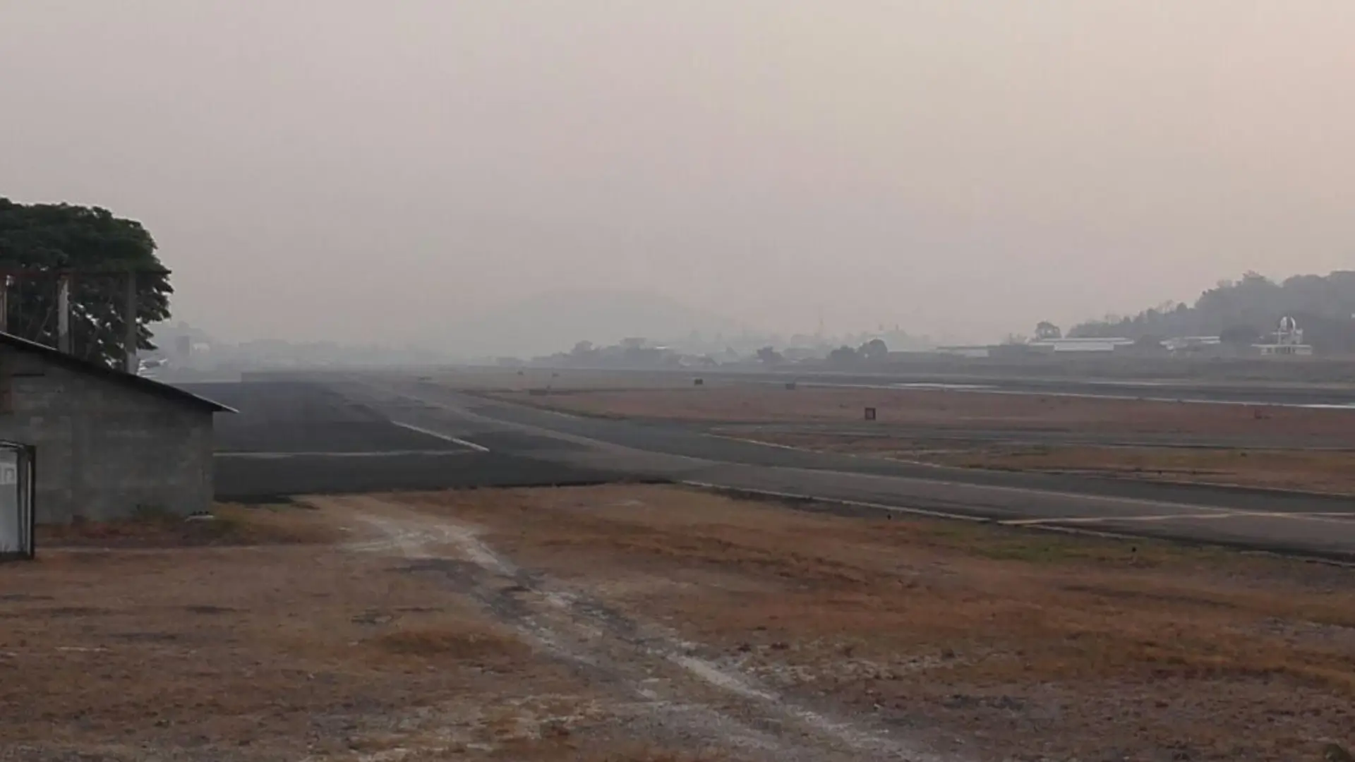 El Aeropuerto Internacional de Toncontín ya está operando normalmente tras cierre por densa bruma contamiante