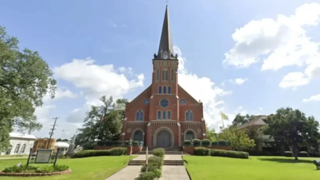 El pasado sábado 11 de mayo un menor de 16 años intentó ingresar a una iglesia con un rifle, pero los presentes lo detuvieron, ¿qué se sabe al respecto?.