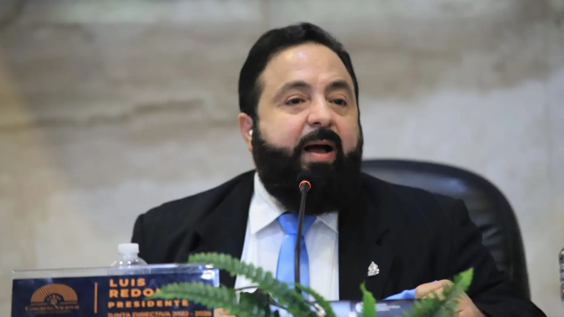 El presidente del Congreso Nacional de Honduras, Luis Redondo no se presentó al tribunal de Virginia que fue citado por el tema de manutención familiar.