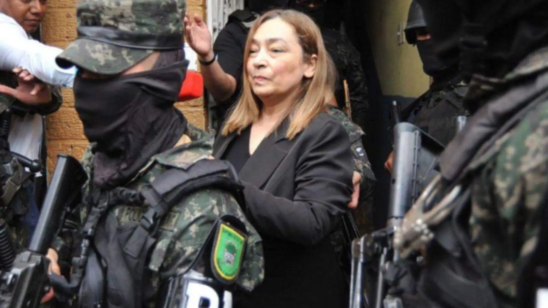 Rocío Tábora exministra de Finanzas en evaluaciones médicas