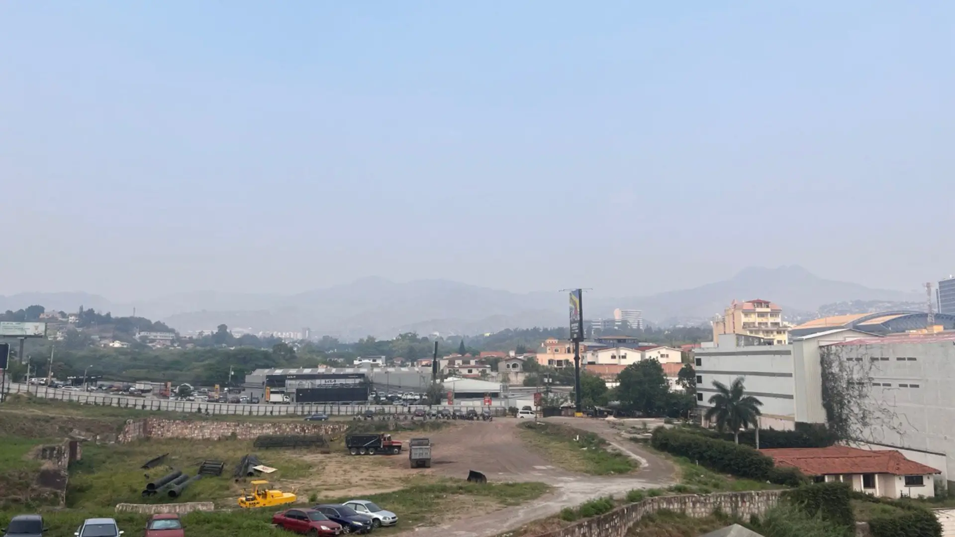 Por contaminación la Secretaría de Educación decide posponer clases y reiniciarlas en el Distrito Central hasta el 10 de mayo