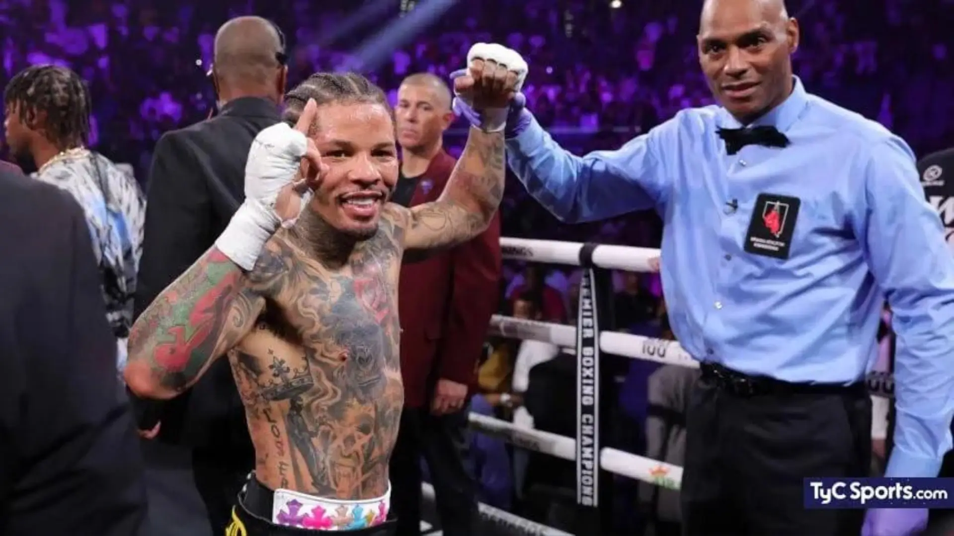 Gervonta Davis vence a frank Martin en 8 rounds de combate