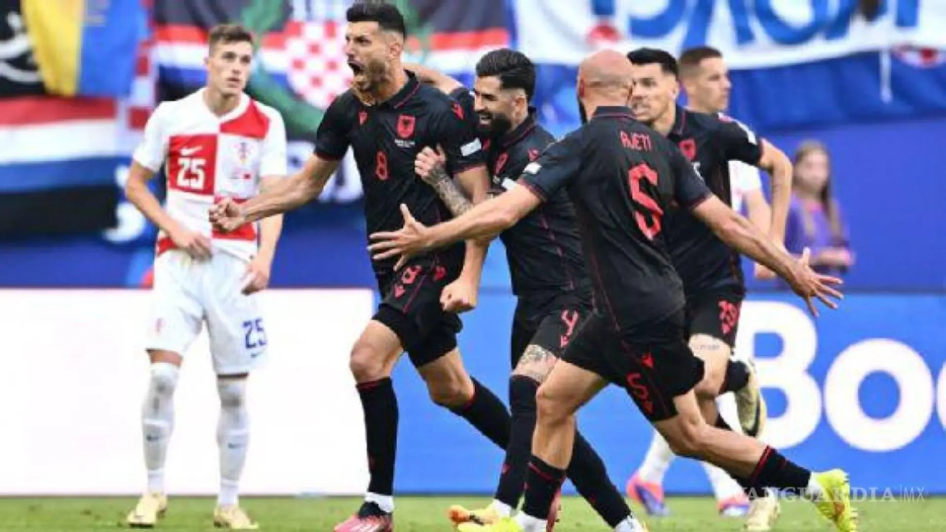 Croacia empató ante Albania por 2-2 con un gol en el tiempo añadido de Gjasula