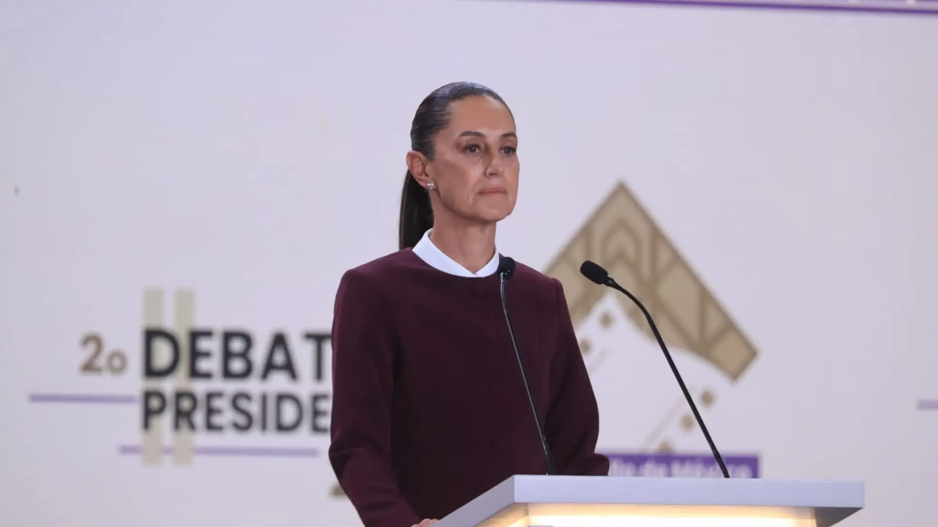 En Palacio Nacional, Claudia Sheinbaum dio a conocer los temas que abordó con el presidente López Obrador, así como los ejes prioritarios de su gobierno.