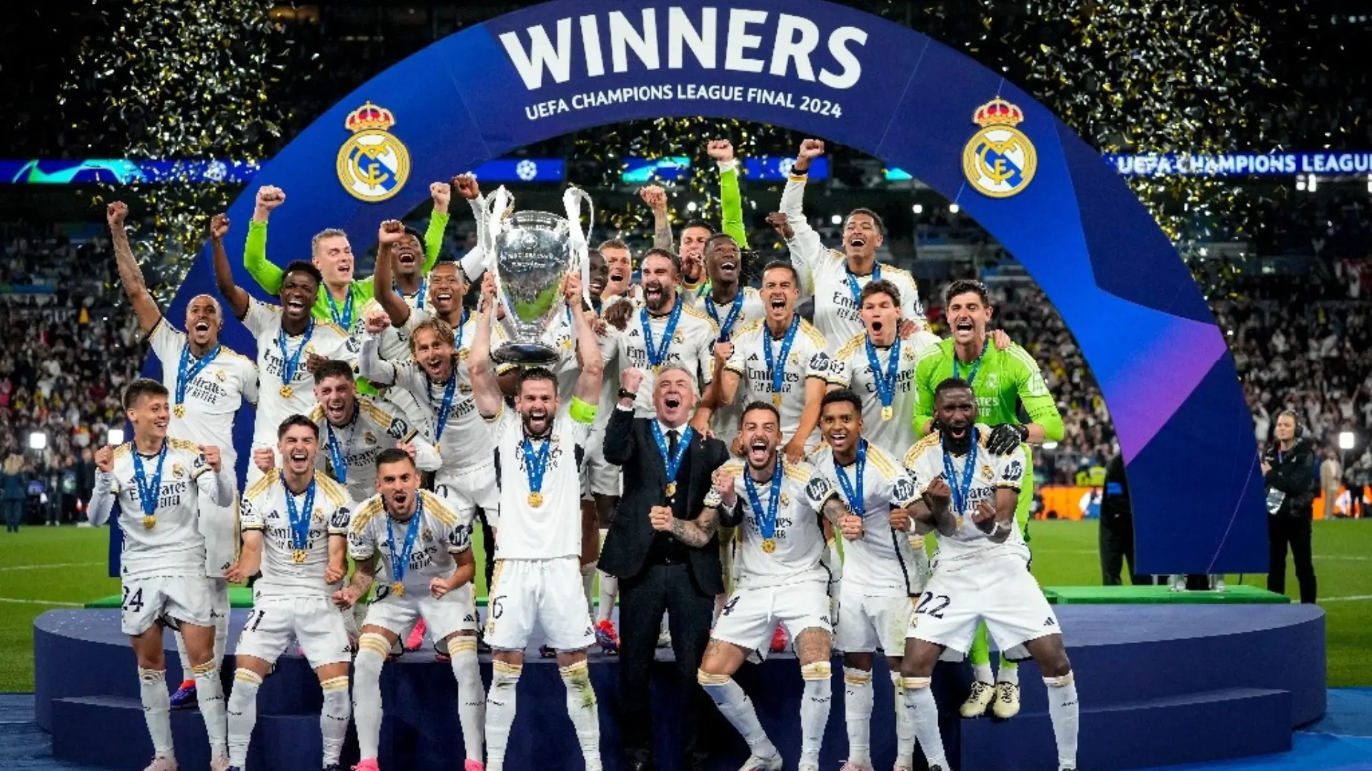 El Real Madrid se consagró campeón de la UEFA Champions League tras vencer al Borussia Dortmund por 2-0 en la final disputada en Wembley y logró su 15to título en la liga de campeones.