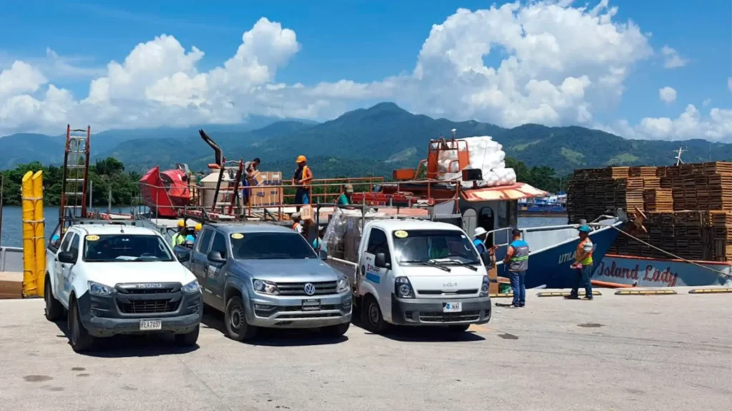 Erick Tejada promete rescate energético en Guanaja