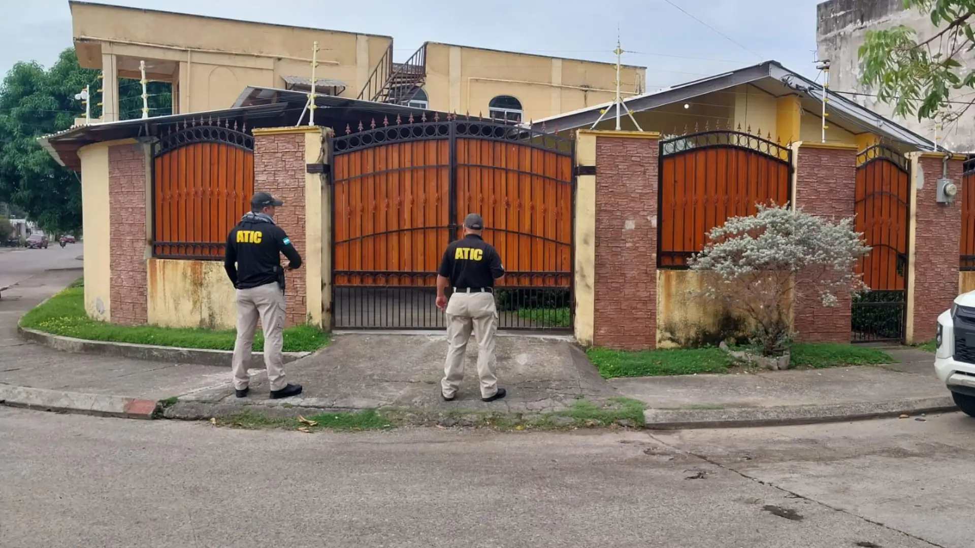 Aseguran 27 bienes a hondureño detenido por narcotráfico y lavado de activos en Colombia.