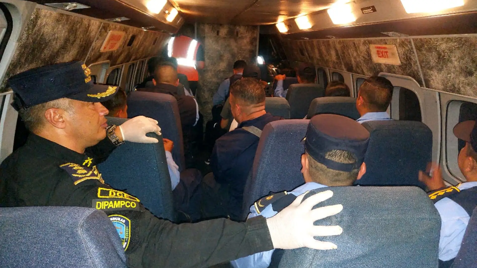 Gilbert Reyes ya está en Honduras.