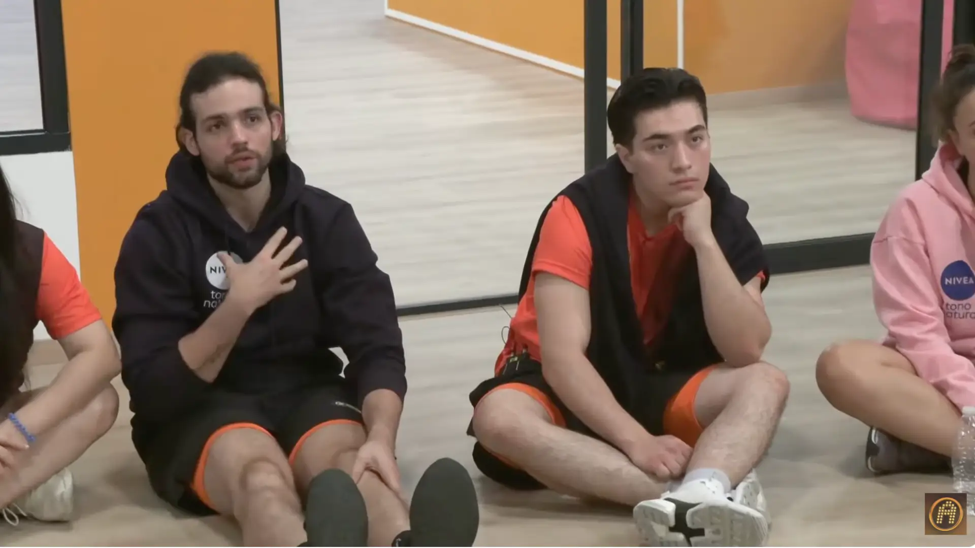 La Casa de La Academia 24/7