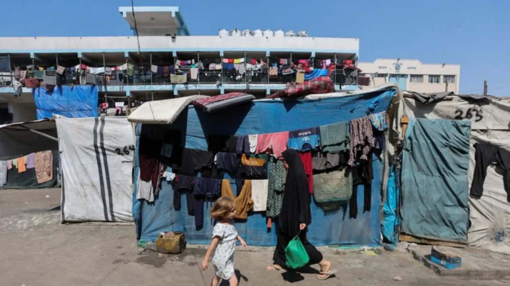 El vehículo identificado fue alcanzado por al menos 10 balas cuando se aproximaba a un puesto de control militar israelí, pero no hay personas lesionadas.