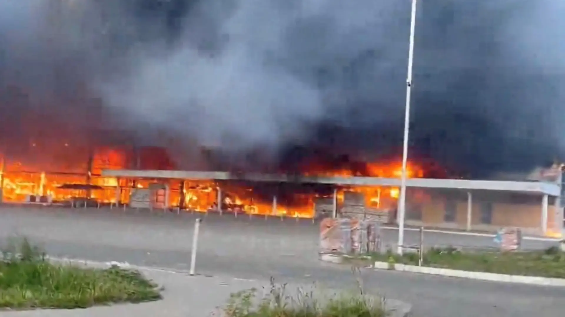 Rusia denuncia bombardeo ucraniano, esta vez contra un centro comercial de la ciudad de Donetsk; sigue las últimas noticias sobre la guerra Rusia y Ucrania.