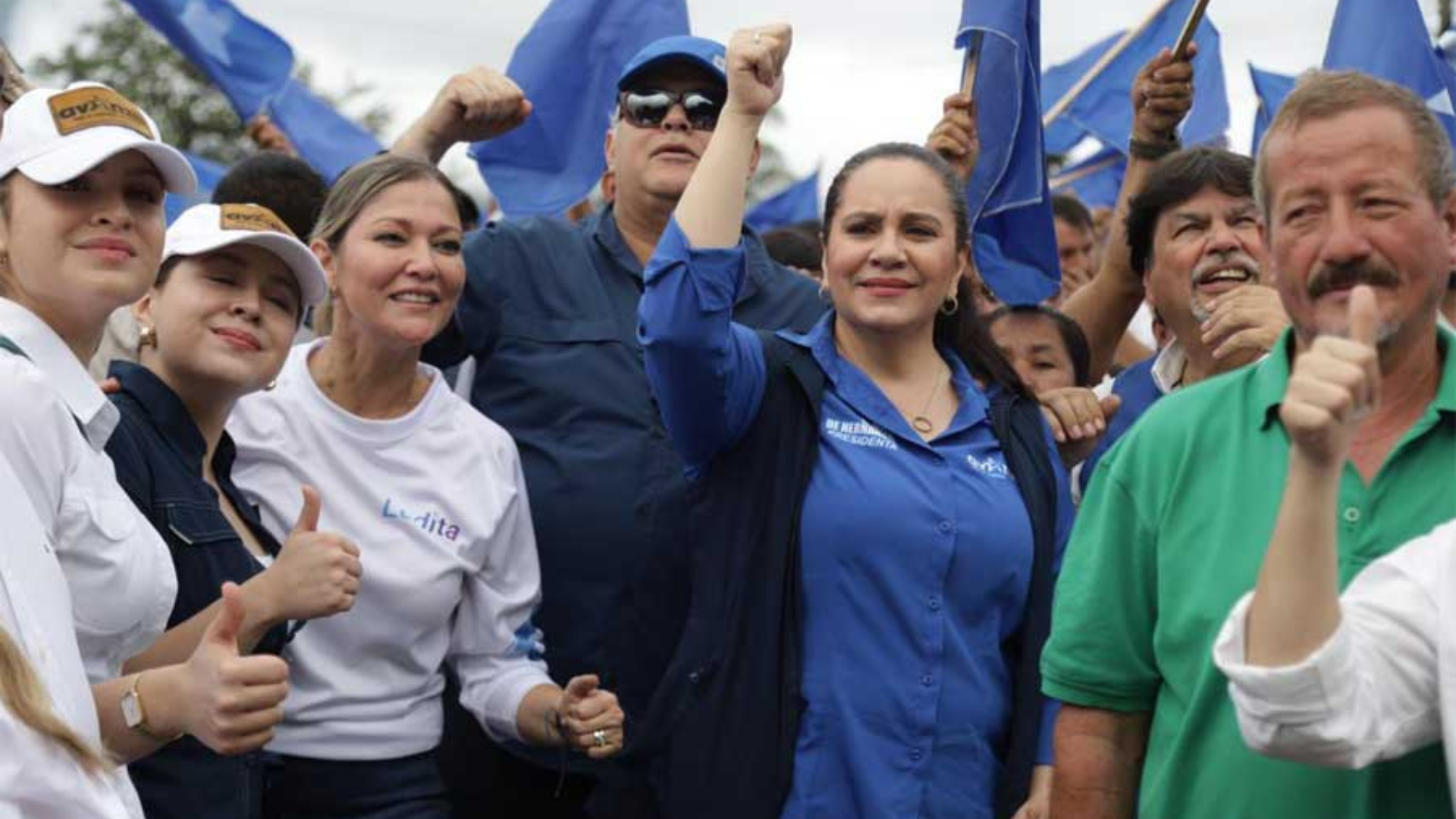 Armando Calidonio anuncia su candidatura a la alcaldía de San Pedro Sula.
