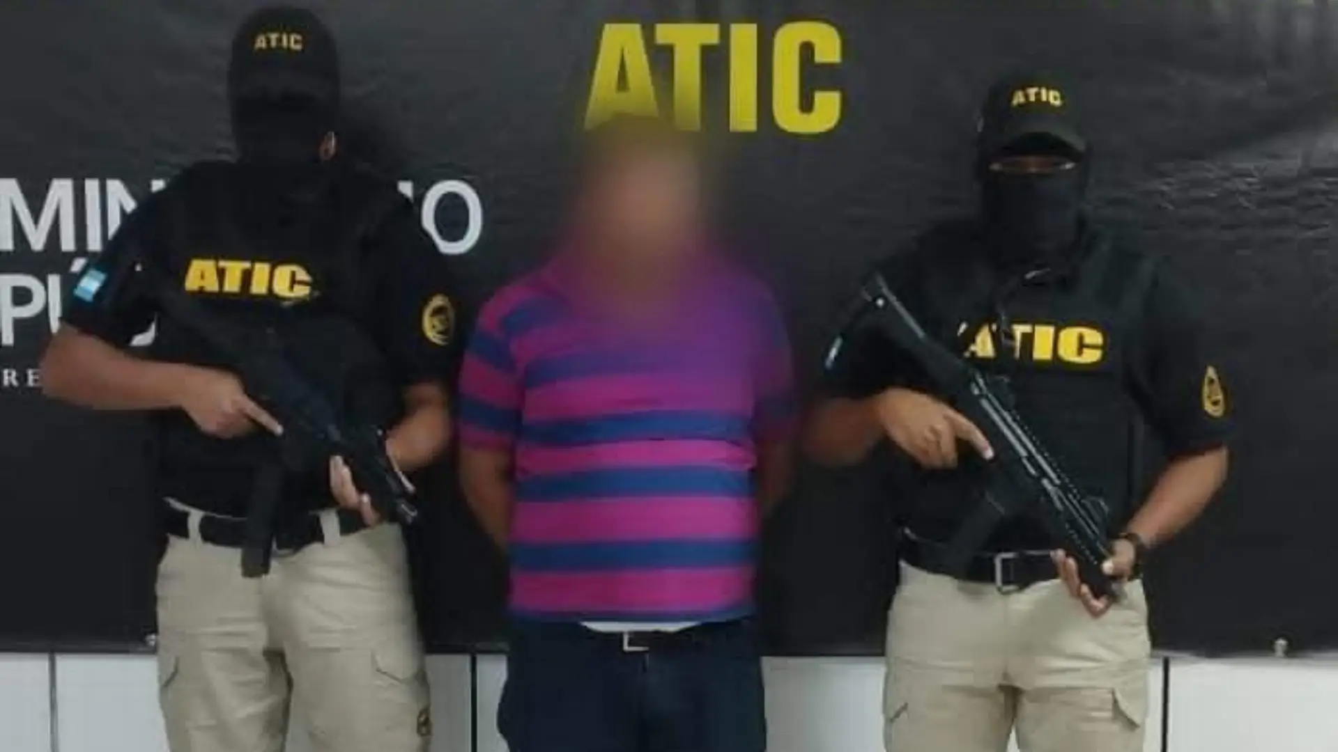 Detienen a un hombre por el delito de trata de personas en San Pedro Sula.