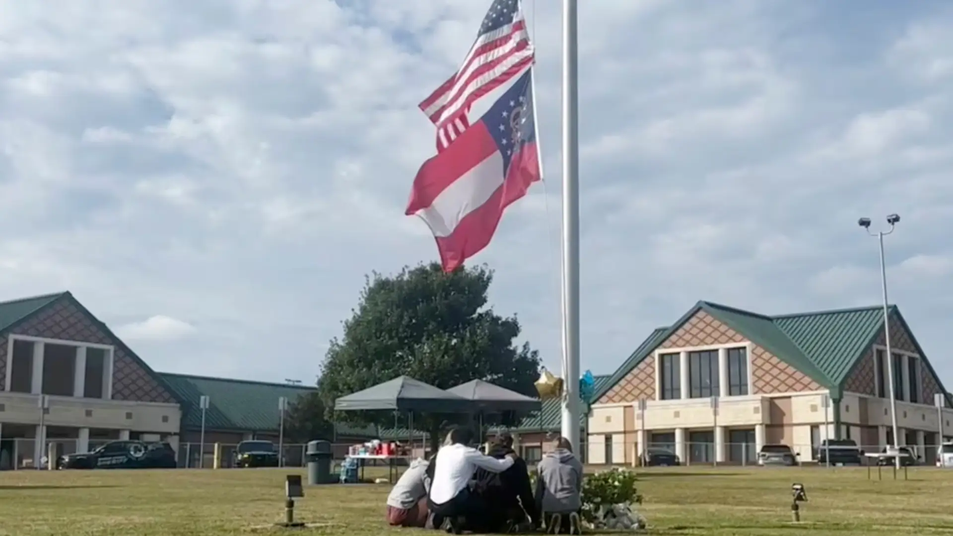El tiroteo en una escuela en Winder dejó como saldo al menos cuatro personas muertas, entre ellas un estudiante mexicano llamado Christian Angulo.