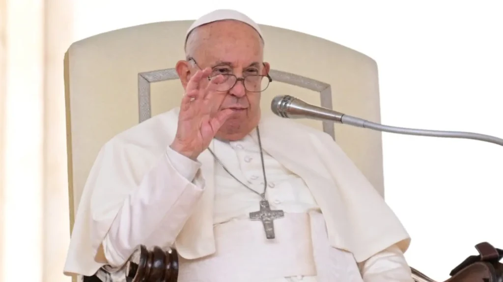 Tras una serie de denuncias por diversos abusos cometidos a subordinados, el Papa Francisco expulsó a 10 miembros del Sodalicio de Vida Cristiana de Perú.