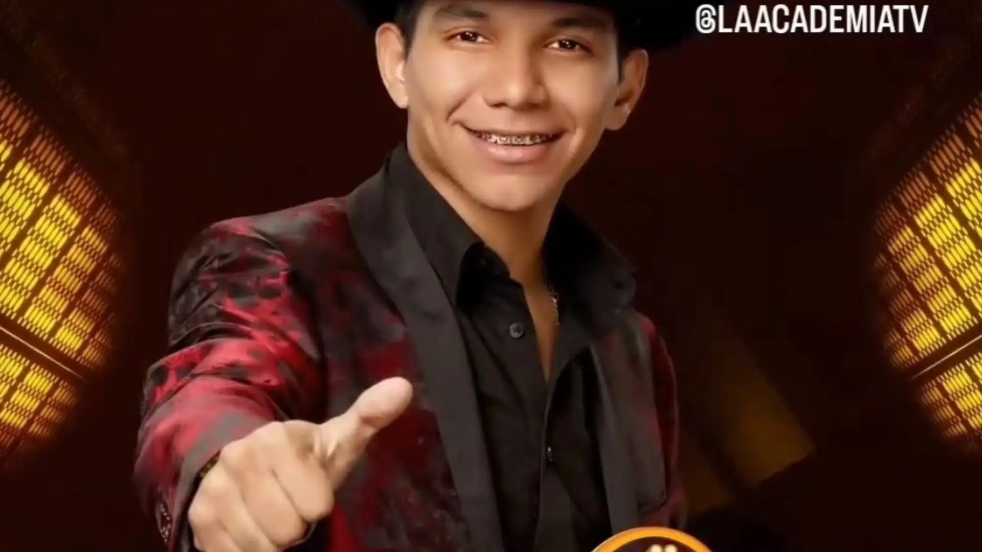 Por motivos de salud Brandon Valenzuela decidió abandonar La Academia.