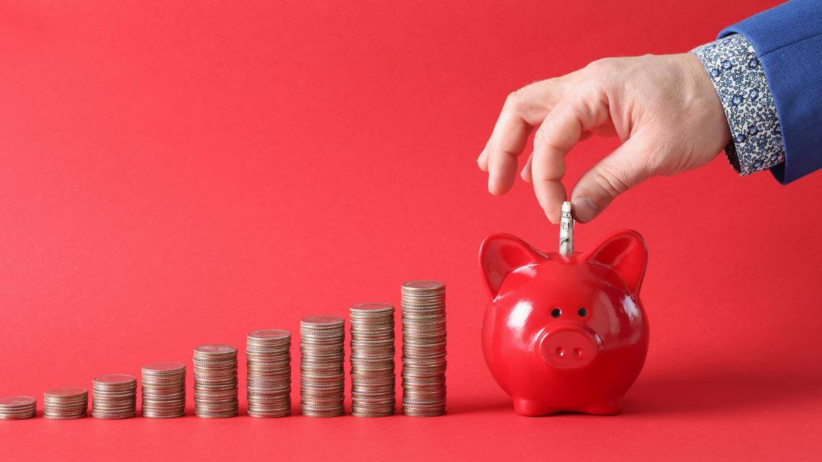 El ahorro nos ayuda a proteger nuestra vida a mantener la confianza si pierdes tu empleo o si tus ingresos disminuyen.