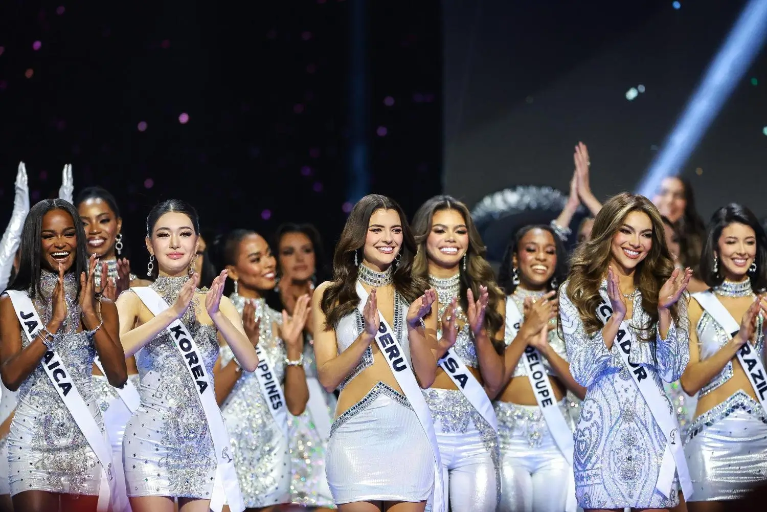 Miss universo 2024 por tv azteca honduras