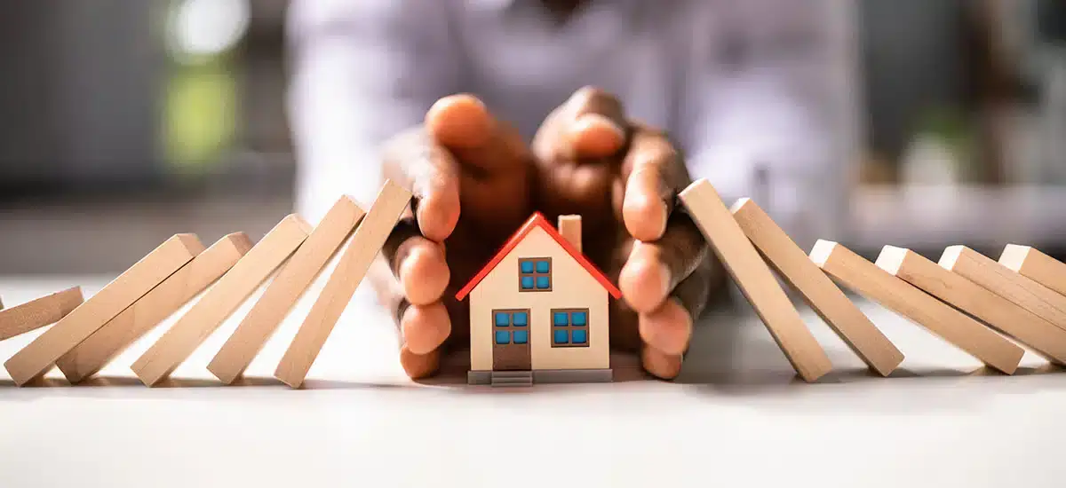 Tu casa de habitación es uno de los bienes más importantes, por lo que es fundamental protegerlo ante cualquier siniestro o eventualidad. En este sentido es necesario mantener una póliza de seguro o vivienda.