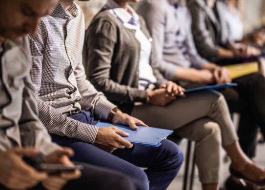 Los altos costos de producción, la disminución de las exportaciones e inseguridad, son algunos de los factores a los que se les atribuye el cierre de grandes, medianas y pequeñas empresas.