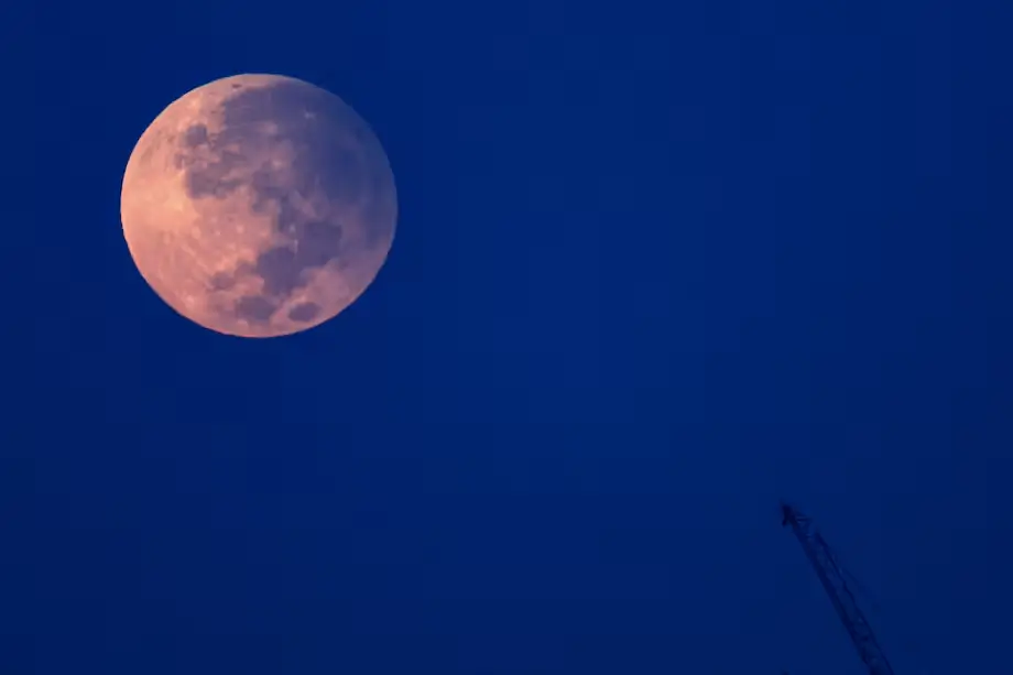 En la madrugada de este viernes 14 de marzo, Honduras fue testigo de un único evento astronómico: el eclipse lunar total.