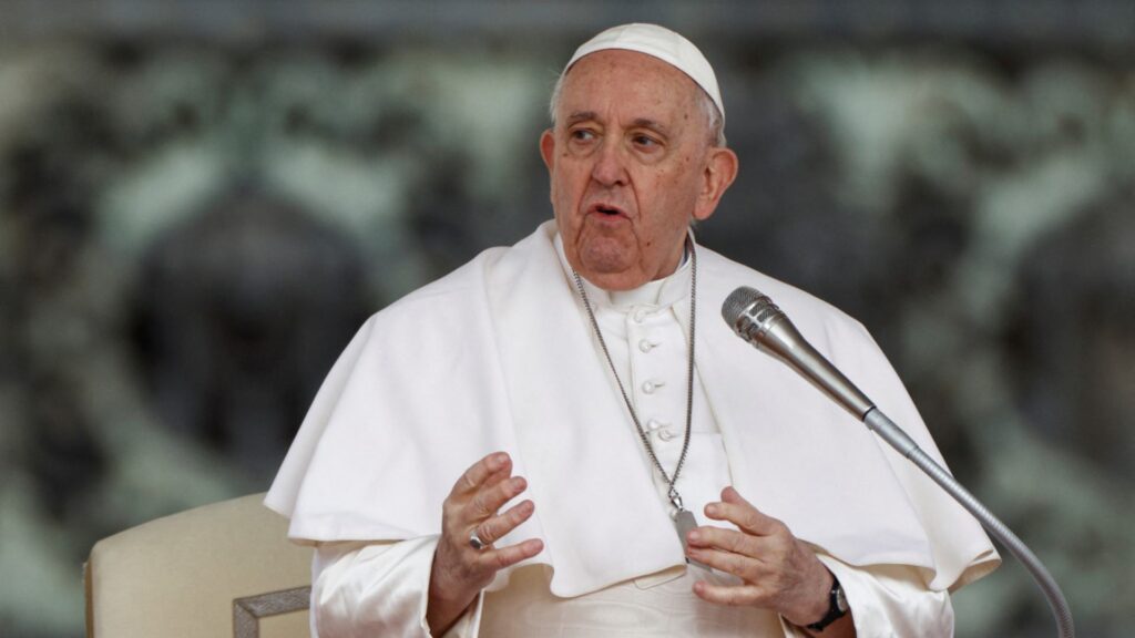 Papa Francisco celebra 12 aniversario desde hospital