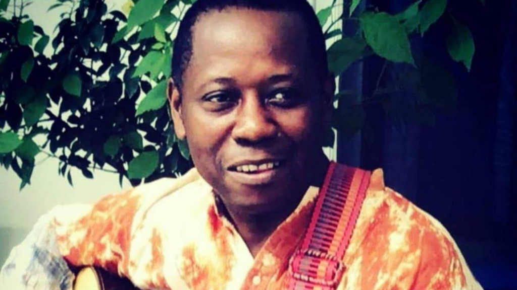 Aurelio Martínez Suazo: velorio del cantautor en La Ceiba