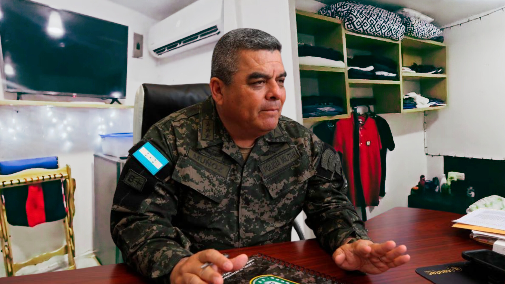 general Ramiro Muñoz, confirmó este lunes el hallazgo de lujosos módulos conocidos como “celdas VIP” dentro del centro penitenciario de Támara,