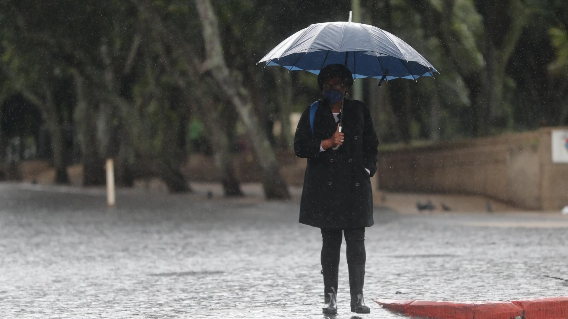Ingreso de onda tropical dejará lluvias este lunes en estos sectores de Honduras