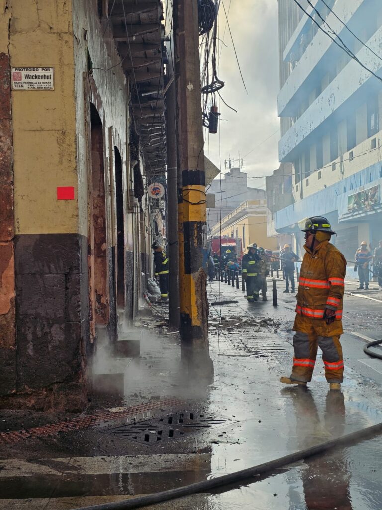 Incendio en Chinda Díaz. TVA.