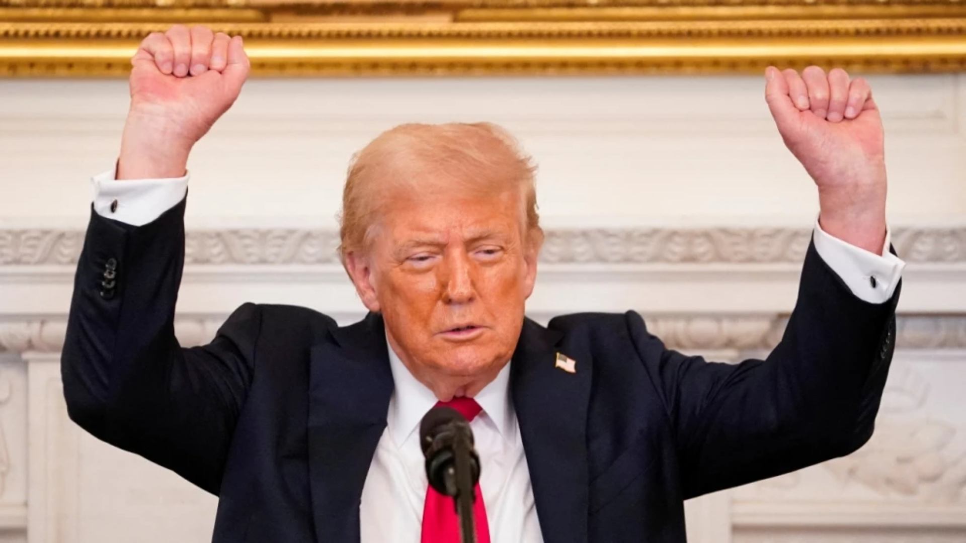 Estados Unidos: Donald Trump limita servicios en otros idiomas