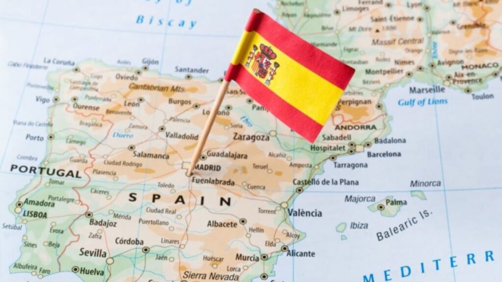 ¿Cómo trabajar legalmente en España en 2026? la vía más fácil y rápida