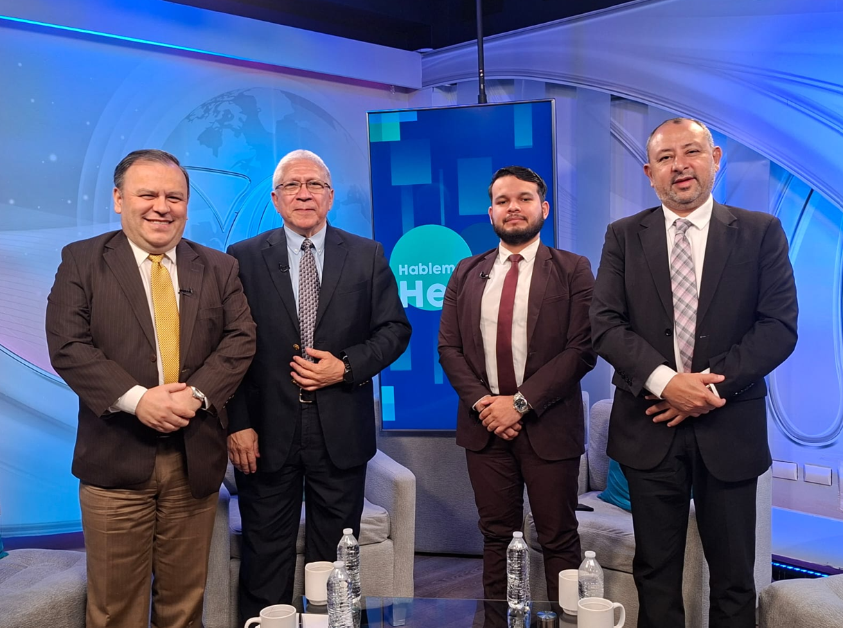 foro-hablemos-con-hechos-dario-banegas
