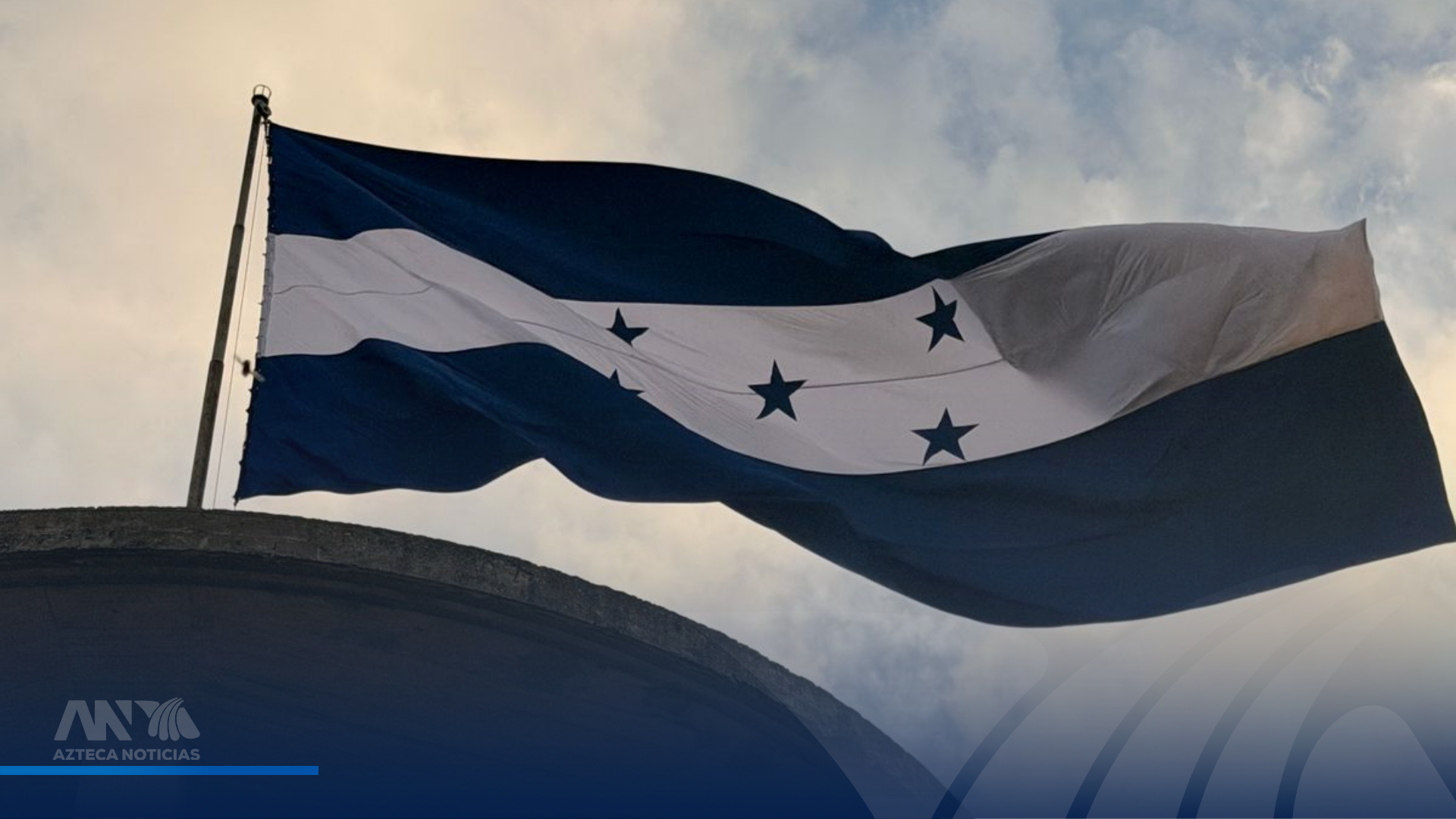 Día de la Bandera Nacional marca el inicio de las fiestas patrias por los 205 años de Independencia